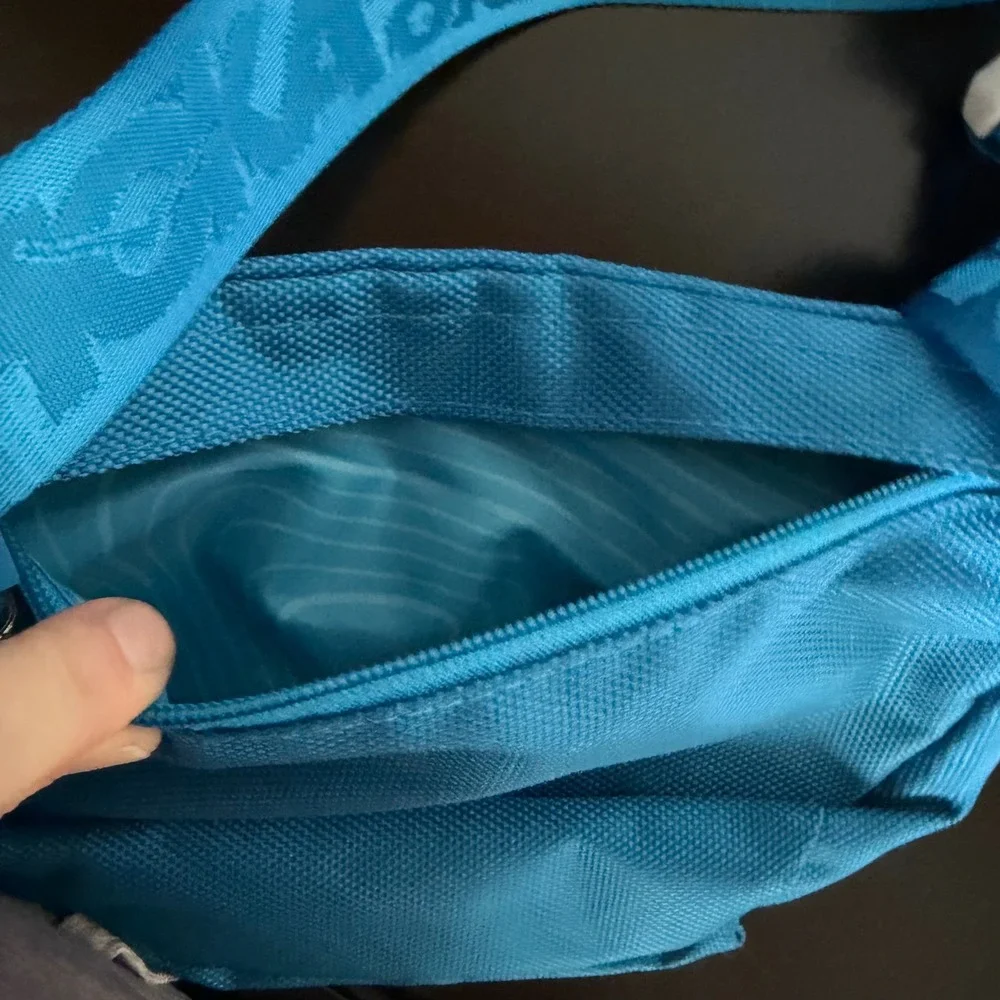Hoka One One Blue Hip Pack Waist Bag Adjustable Belt Logo Strap Running Hiking